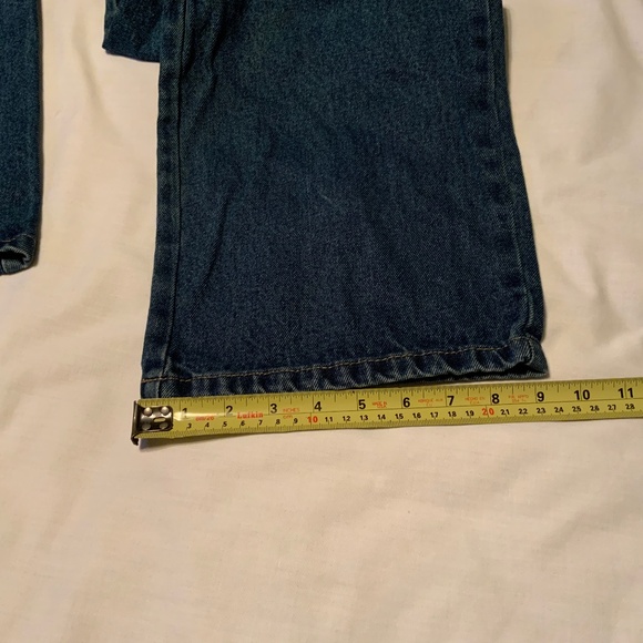ROADRUNNER Straight Fit Blue Cotton Denim Jeans (40”W x 30.5”L) - Picture 11 of 12